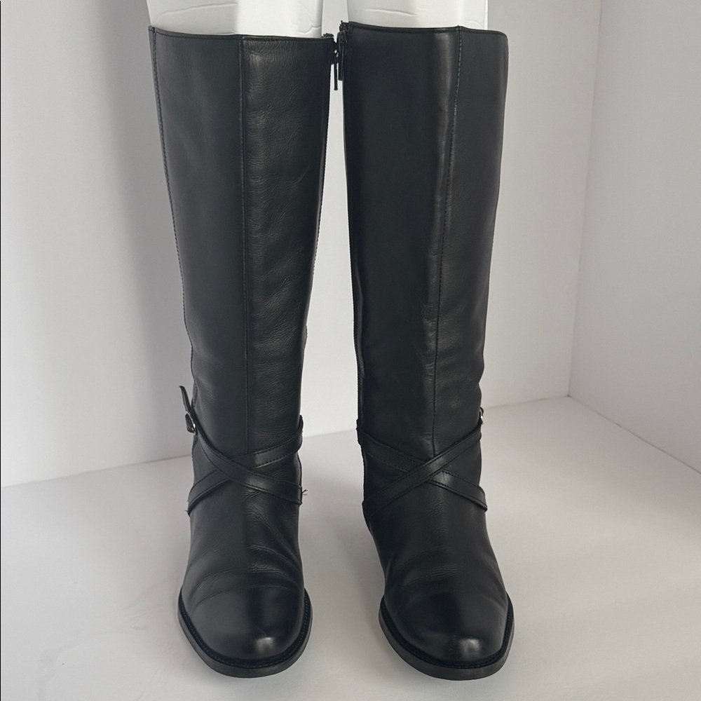 Classic Black Leather Knee-High Women's Boot